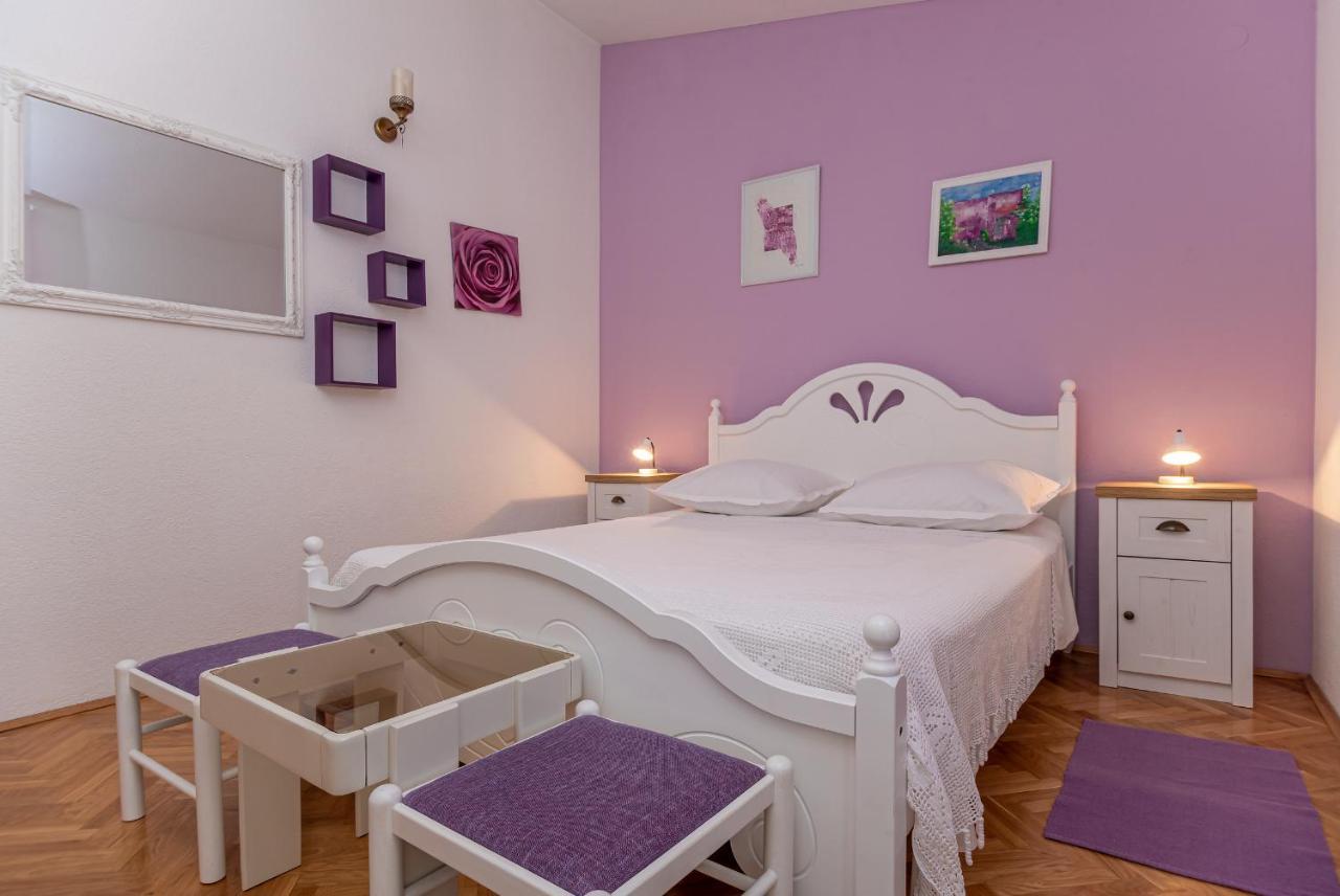 Apartments Villa Lilla Baska Voda Luaran gambar